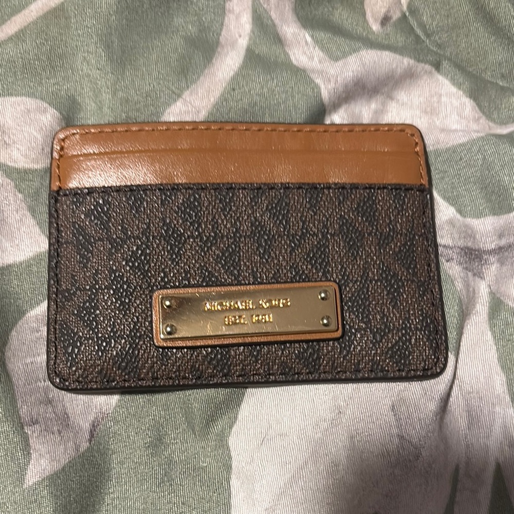 Michael Kors Brown and Tan Card Holder